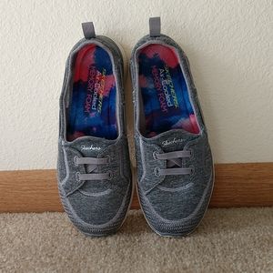 Sketchers Air-Cooled Memory Foam Shoes